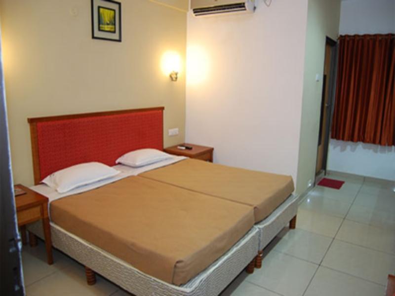 Pl A Residency Trichy Hotel Tiruchirappalli Exterior photo